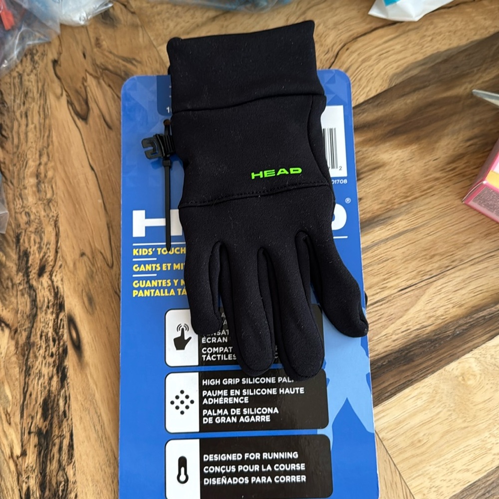 NWT Head kids touchscreen gloves